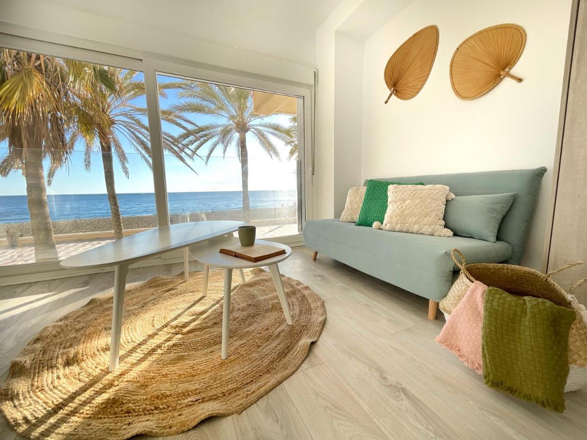 Cs6 Kaleria Suites Almería Exteriör bild
