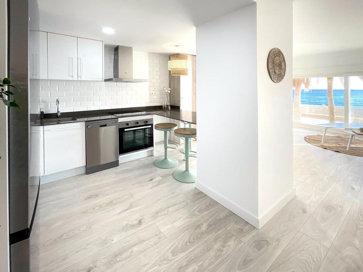 Cs6 Kaleria Suites Almería Exteriör bild
