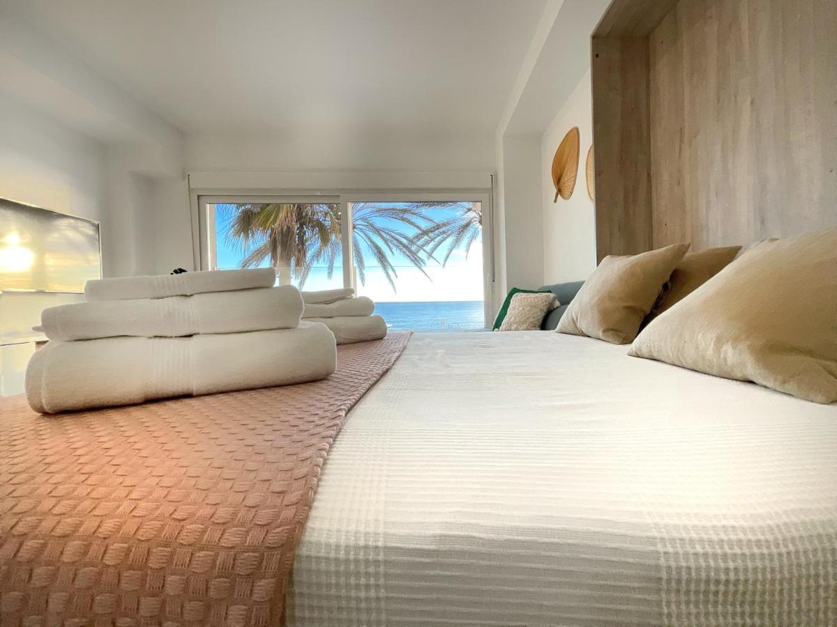 Cs6 Kaleria Suites Almería Exteriör bild